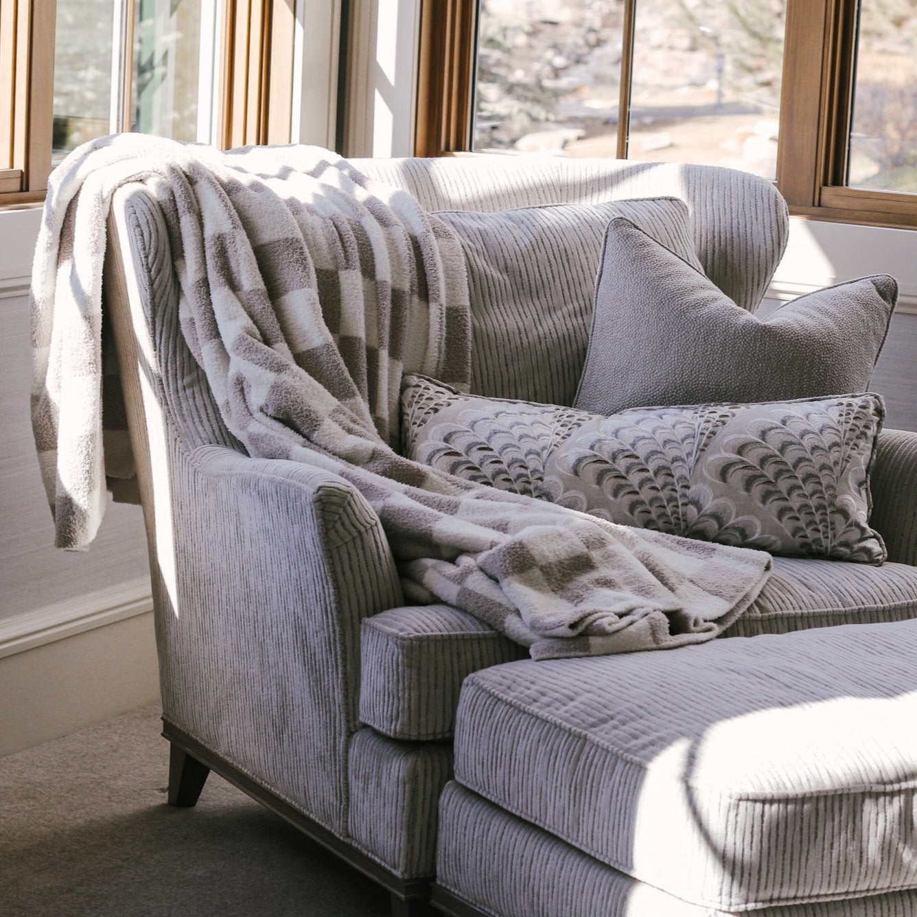 Adult "Cuddle" Blanket